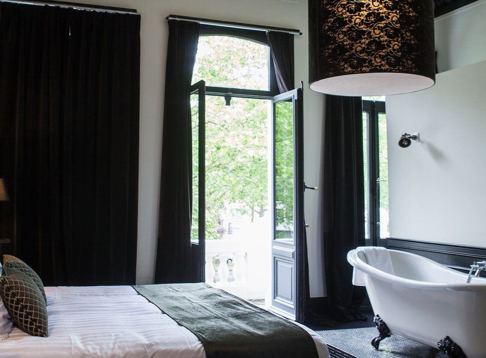 B in Antwerp Deluxe Double Room (Nr. 2) 3