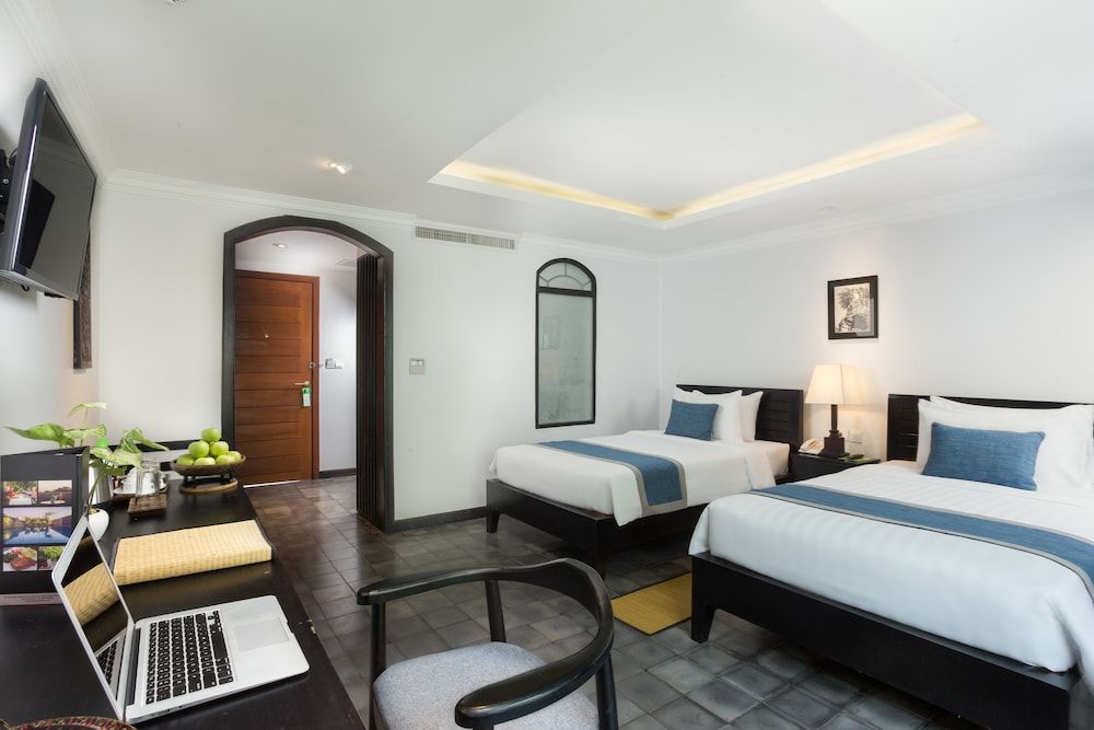 The Cyclo Residence Suite Family Suite Connecting Room with Balcony - Free Pick Up 7