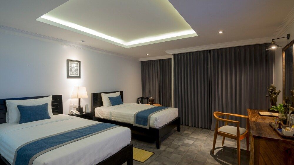 The Cyclo Residence Suite Deluxe Double or Twin Room - Free Pick Up 4