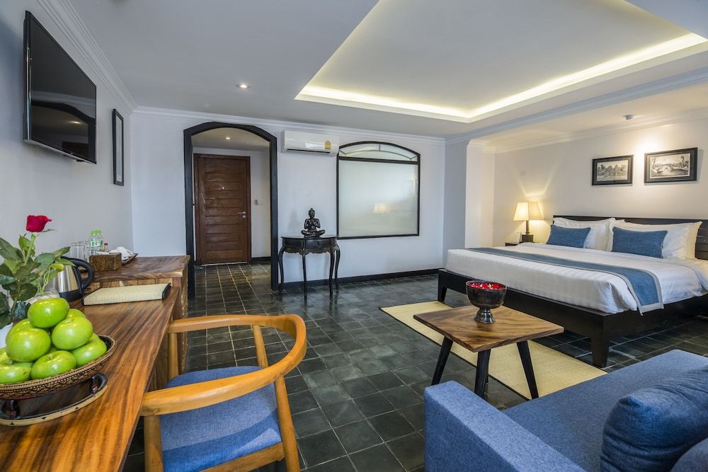 undefined The Cyclo Residence Suite 9