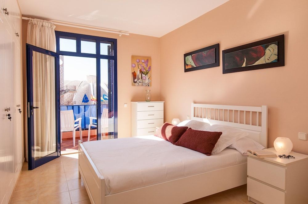 Exclusive Duplex, 2 Bedrooms, Terrace