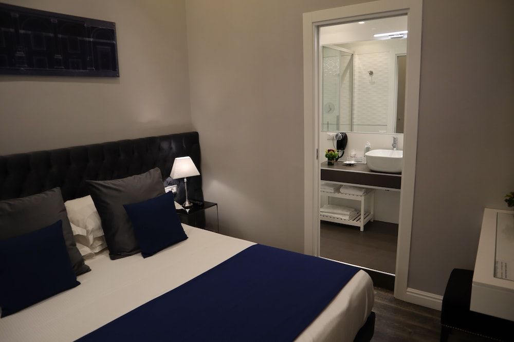 Millina Suites In Navona Deluxe Double or Twin Room 4