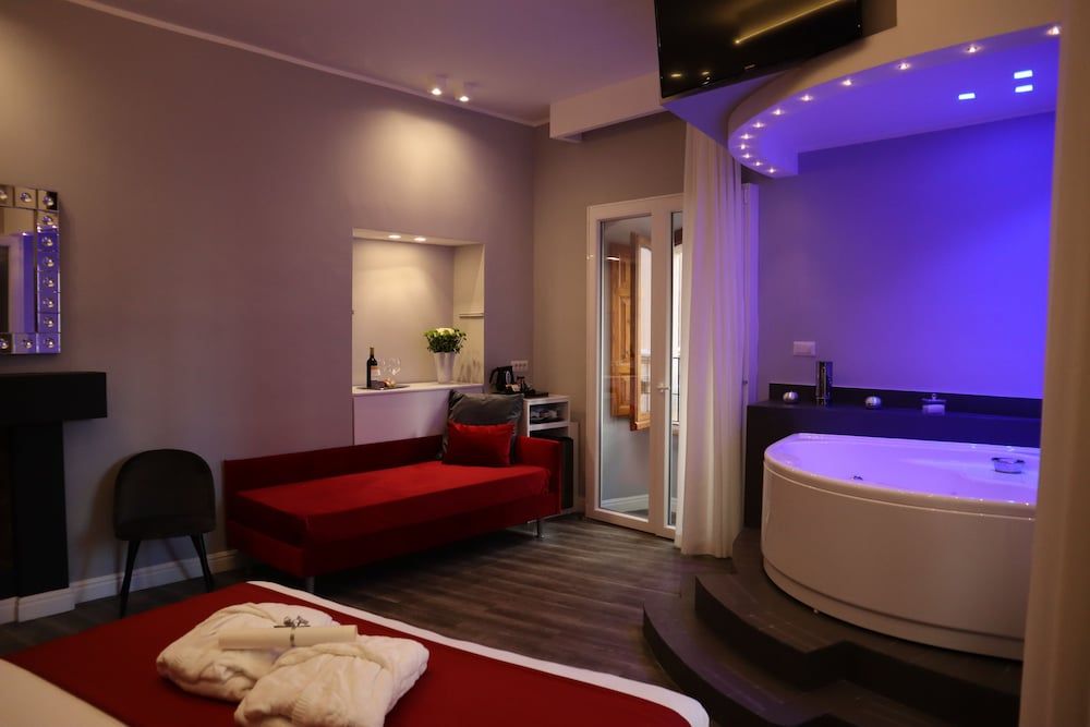 undefined Millina Suites In Navona 9