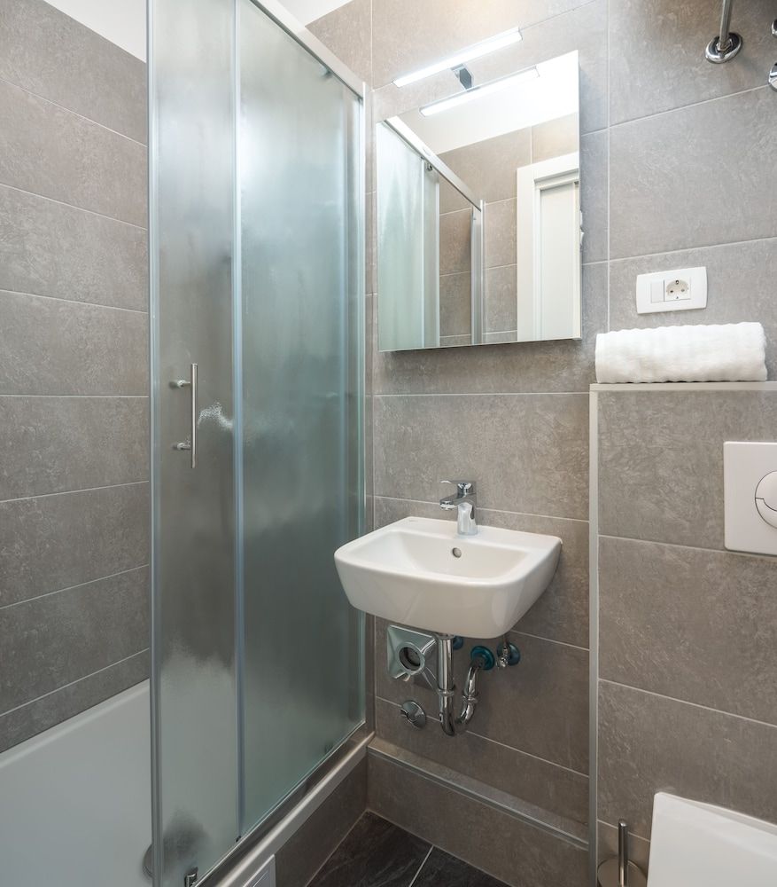 Luxury Studios & Rooms Seven Studio (4 guests) 11