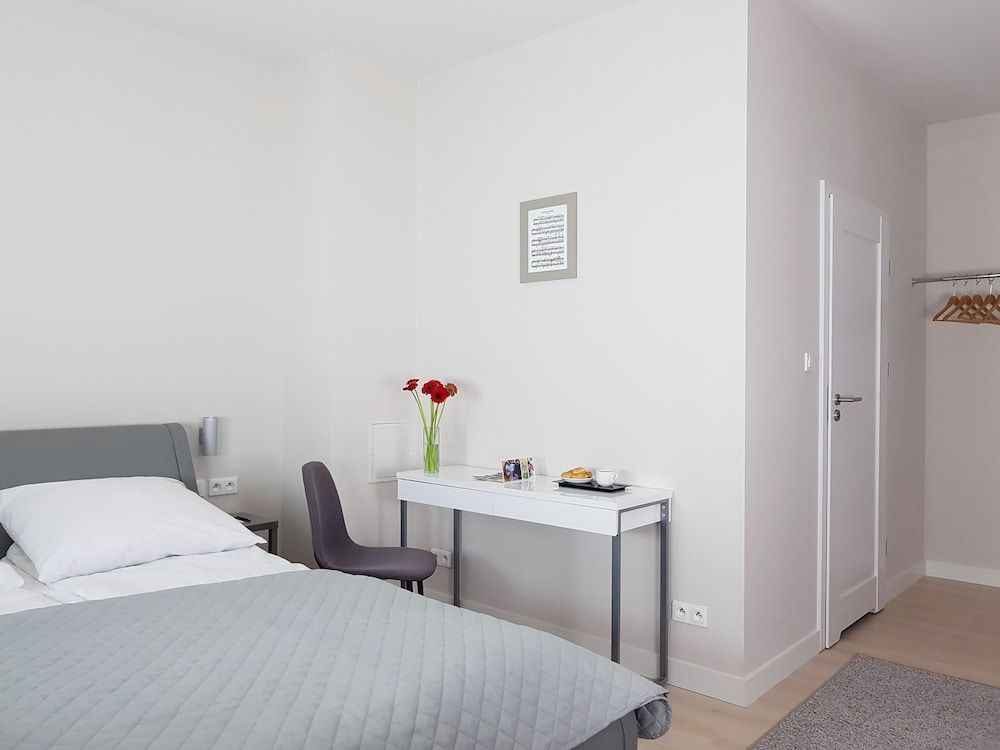 Chopin Apartments Eco Double Room 6