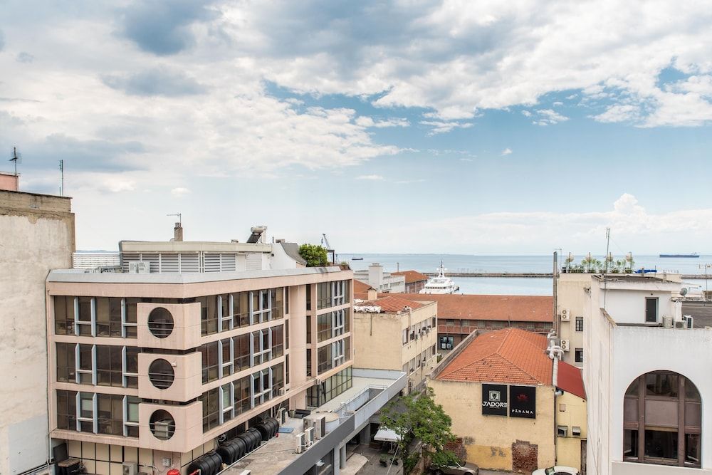 undefined Sea & the City 6