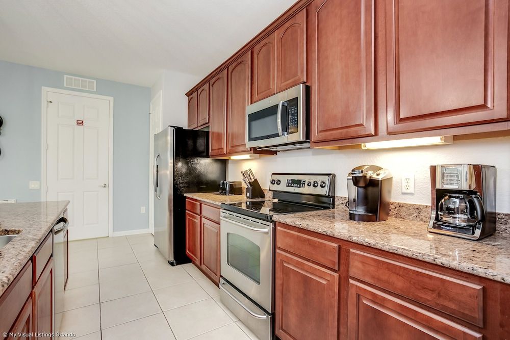 undefined Freshly Remodeled Vista Cay Condo Near Disney! 7