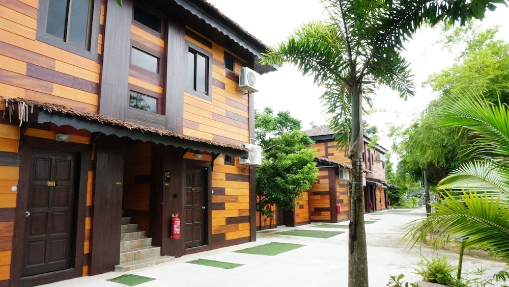 undefined De Baron Resort 6