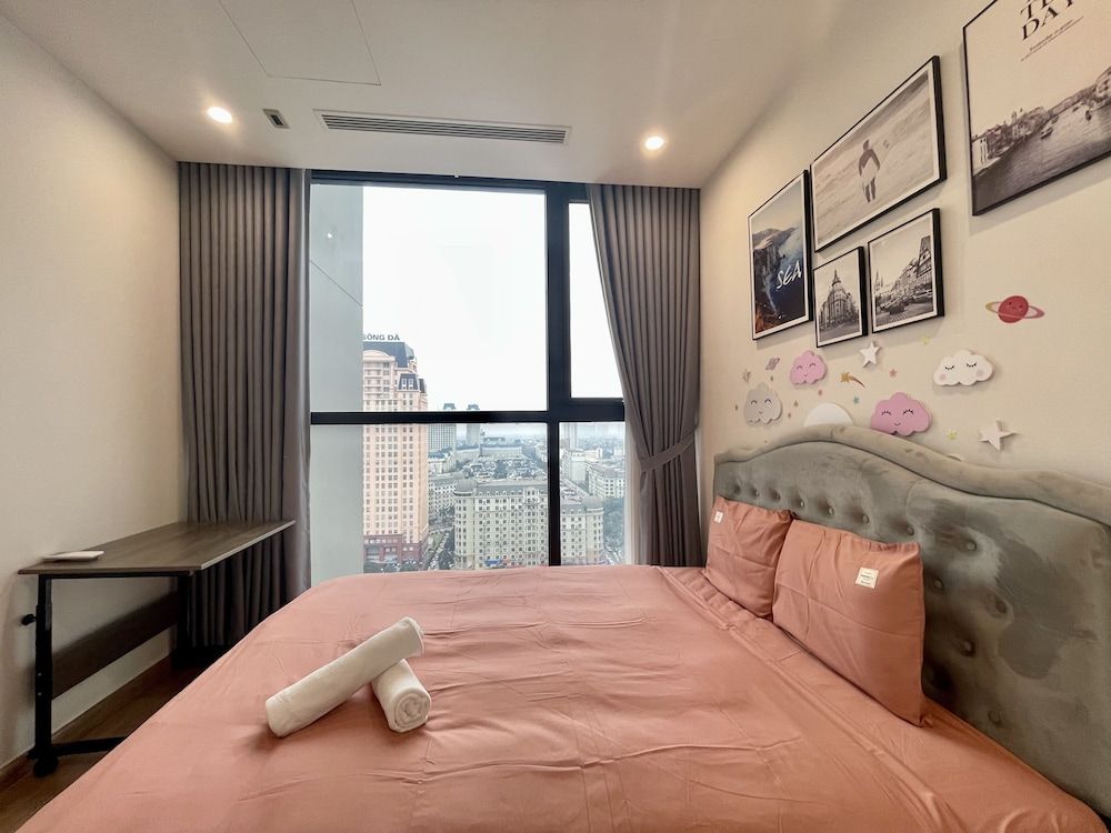 Cindy Vinhomes Skylake Apartments Business Apartment, 2 Bedrooms, Balcony, City View 5