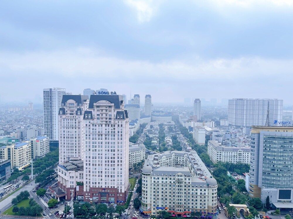 Cindy Vinhomes Skylake Apartments Business Apartment, 2 Bedrooms, Balcony, City View 6