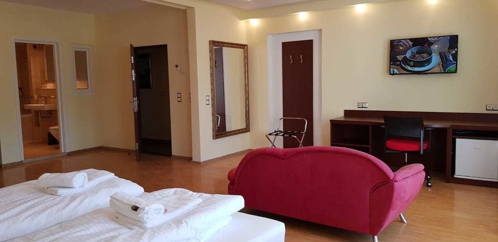 undefined Hotel Villa Lalee 8