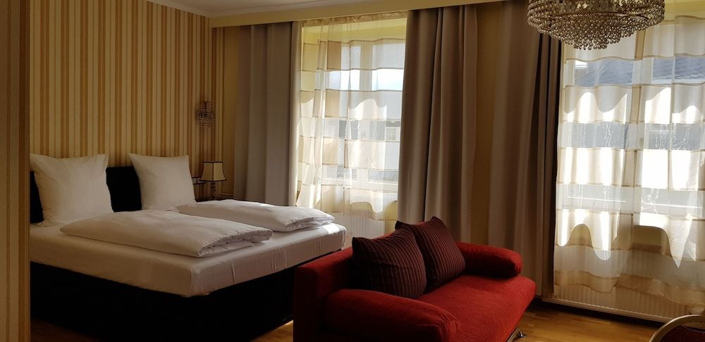 undefined Hotel Villa Lalee 2