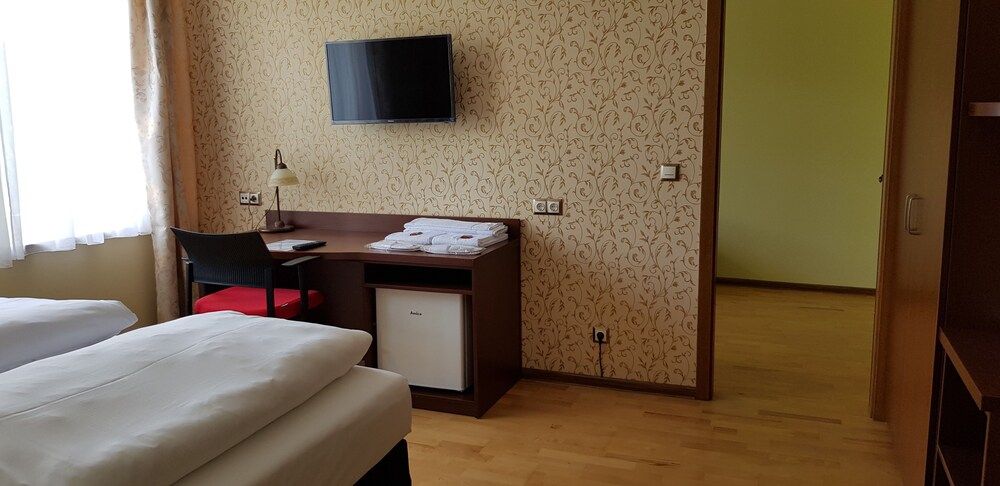 Family Suite, Double and King