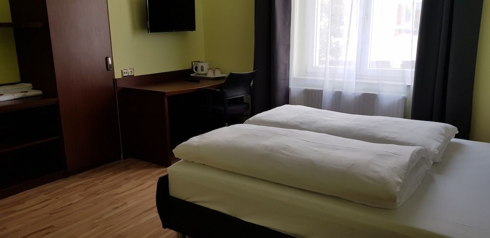 Hotel Villa Lalee Standard Double Room 7