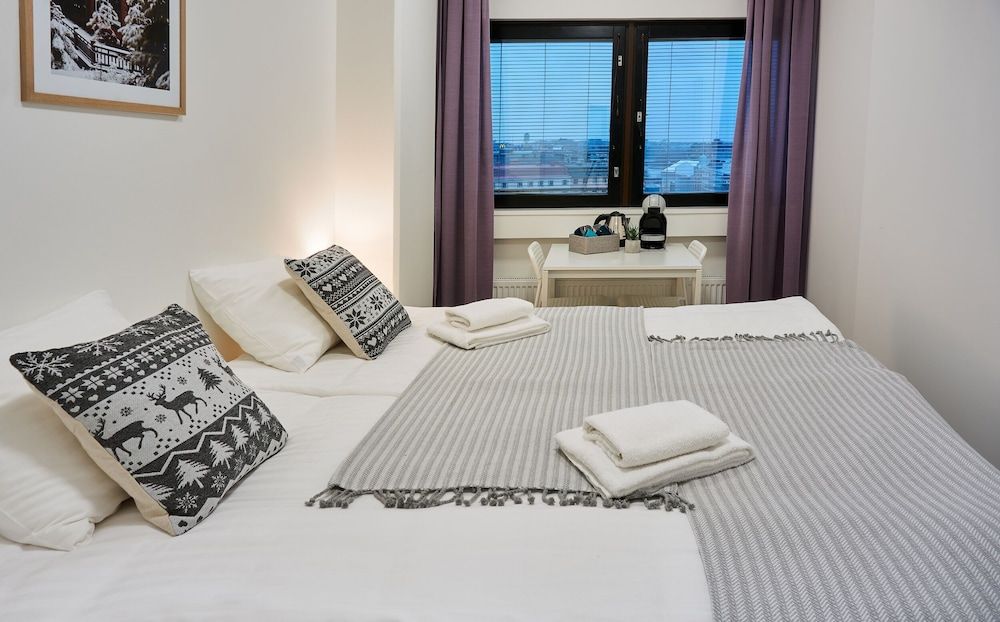 InnTourist Hostel Comfort Double or Twin Room, Shared Bathroom (2) 11