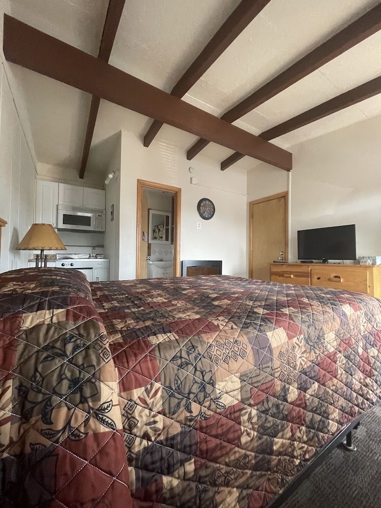 OLDE MILL INN OF CLARKSTON Standard Room 2