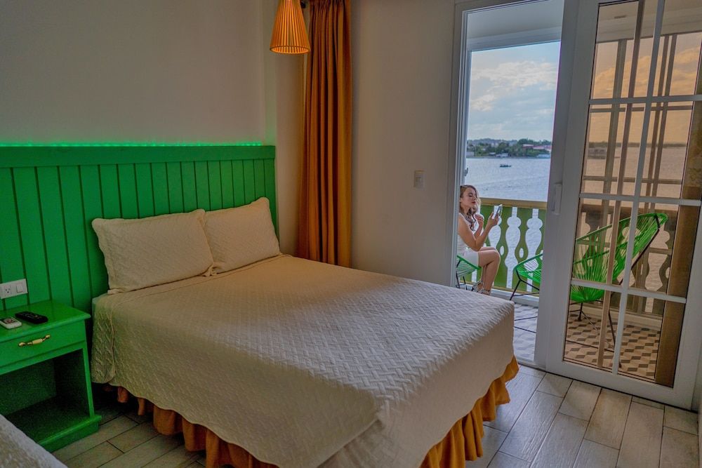 Hotel Petén Premium Double Room 9