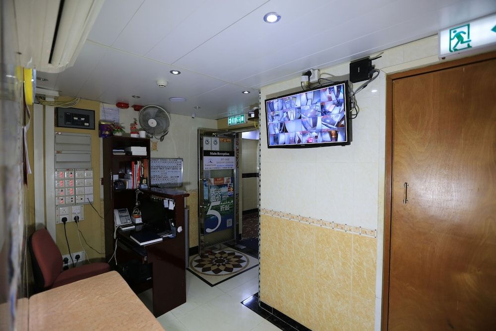 undefined Everest Hostel Block E 8