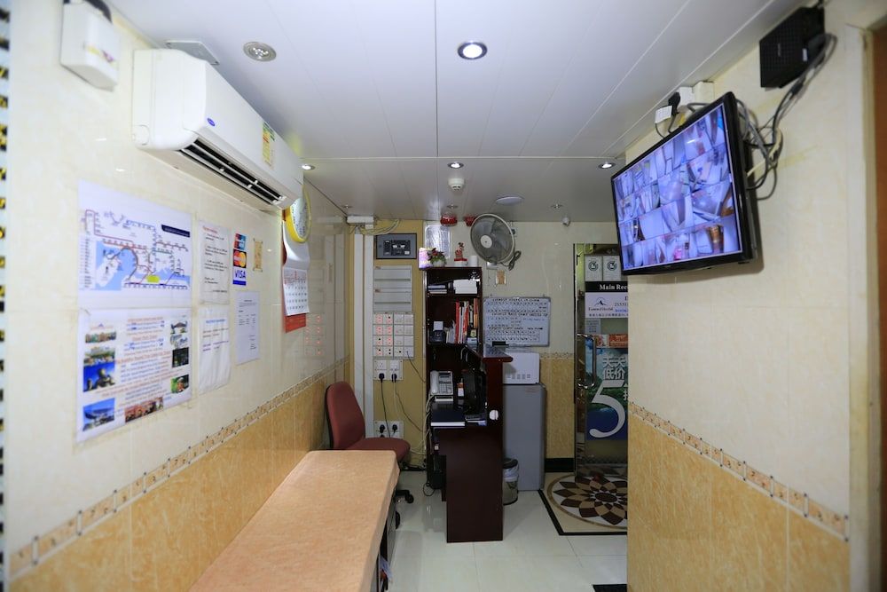 undefined Everest Hostel Block E 9