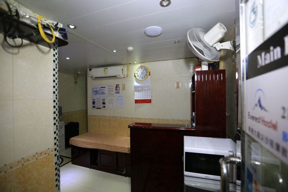 undefined Everest Hostel Block E 7