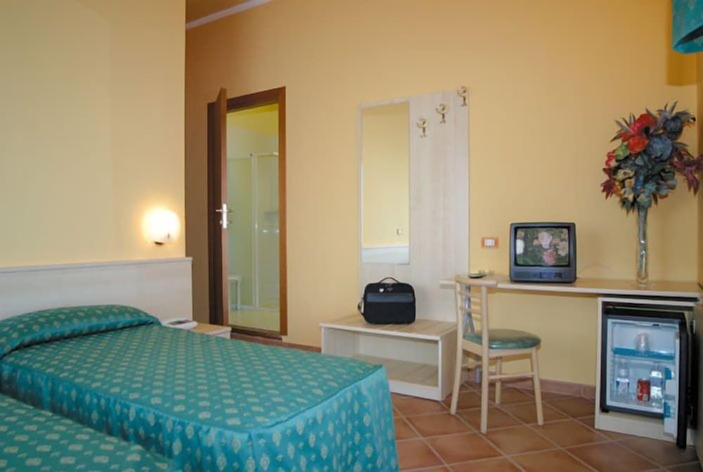 Di Rocco Single Room 7