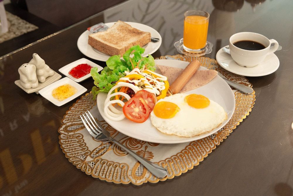 undefined Peppery Hills Hotel 8