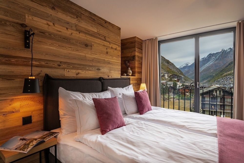undefined 22 Summits Apartments 3
