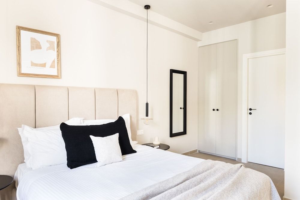 UPSTREET Luxury Apartments in Plaka Apartment, 1 Bedroom (D) 2
