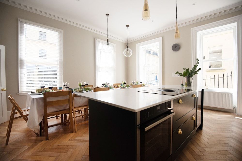 undefined Dream Stays Bath- Barton House Townhouse 10