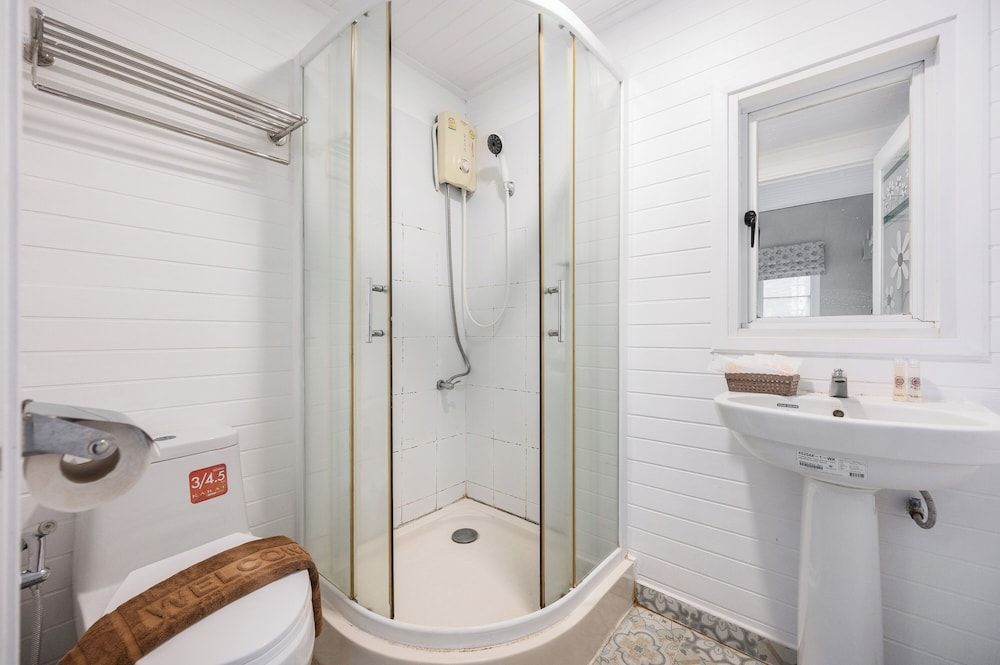 At Rice Resort Superior Quadruple Room 3