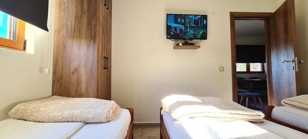 Apartments Aerodrom Panoramic Apartment, Courtyard View 4