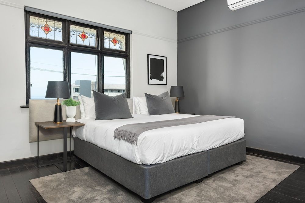 One Calais Luxury Apartments