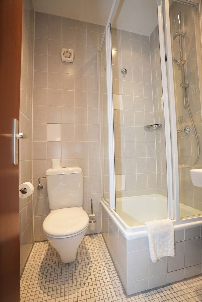 undefined Hotel Attaché 6