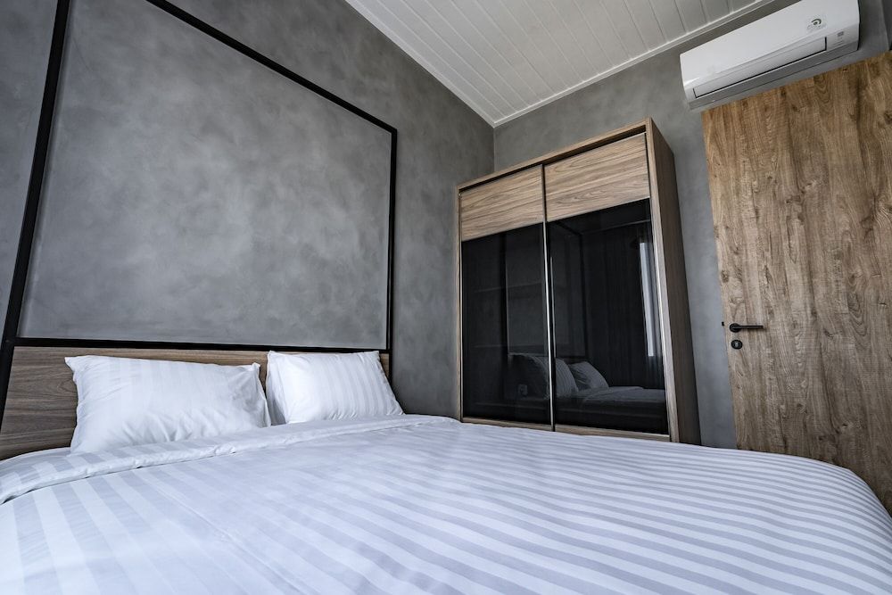 LOA Living Solo Baru Paviliun Suite 3