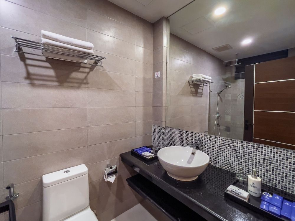 Sky Beach Maldives Hotel Family Room, 1 Bedroom 8