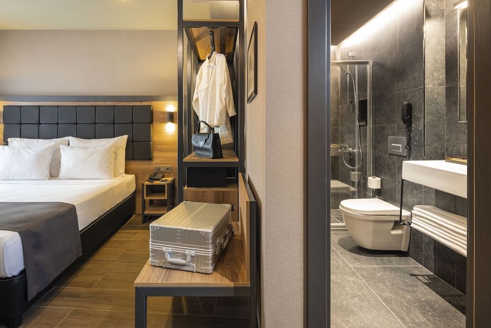 Marius Hotel Superior Double or Twin Room 7