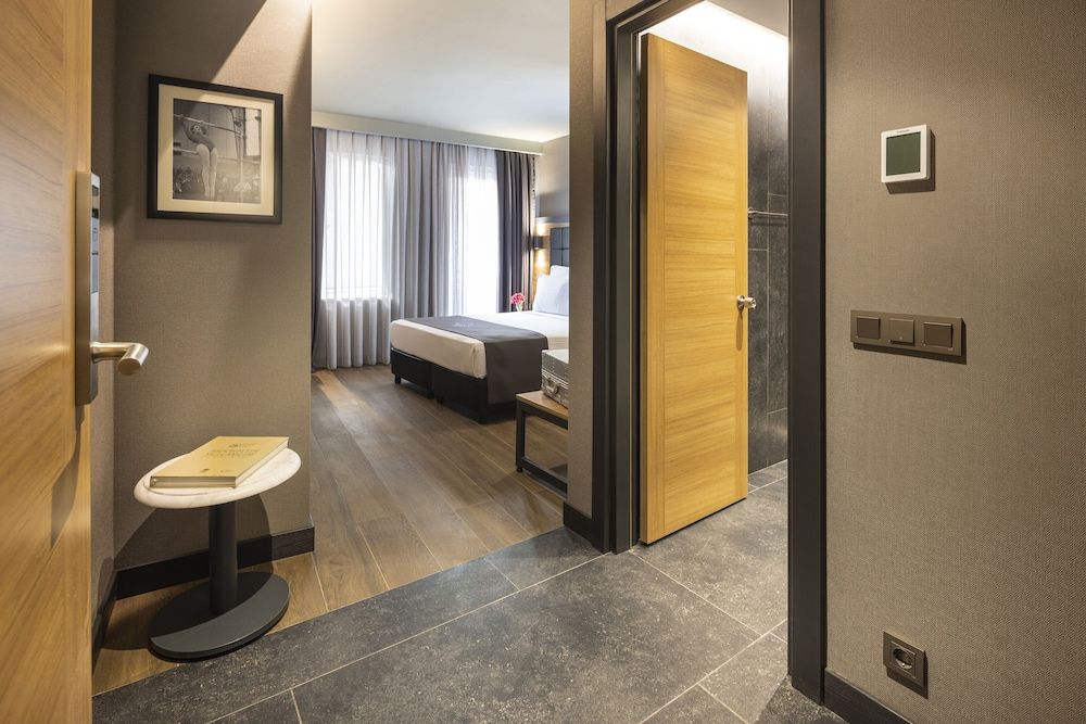 Marius Hotel Superior Double or Twin Room 6