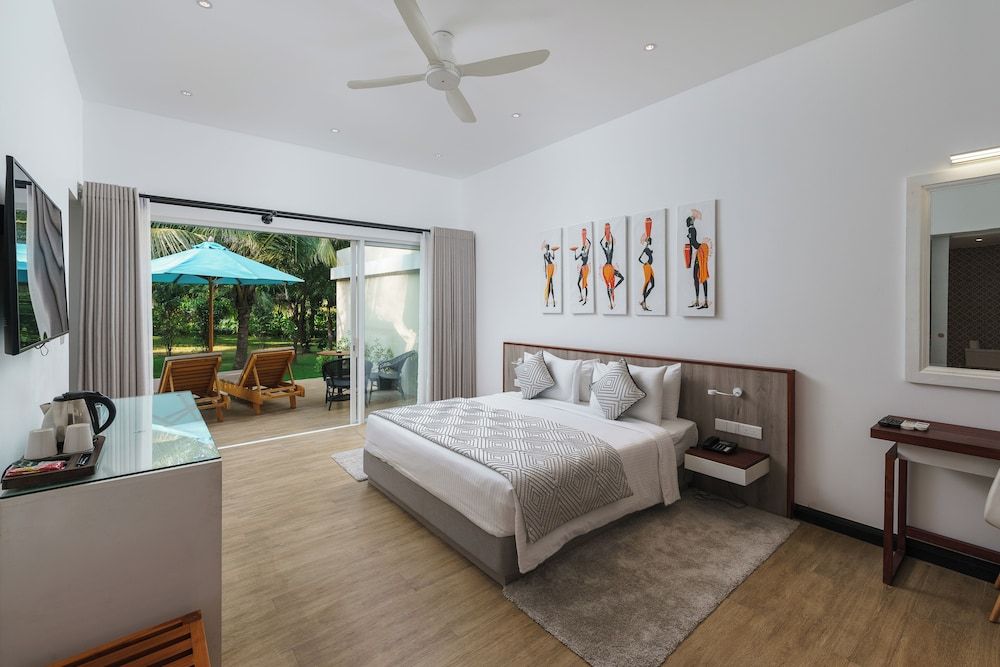 Aprota Villas Luxury Bungalow, 1 King Bed 2