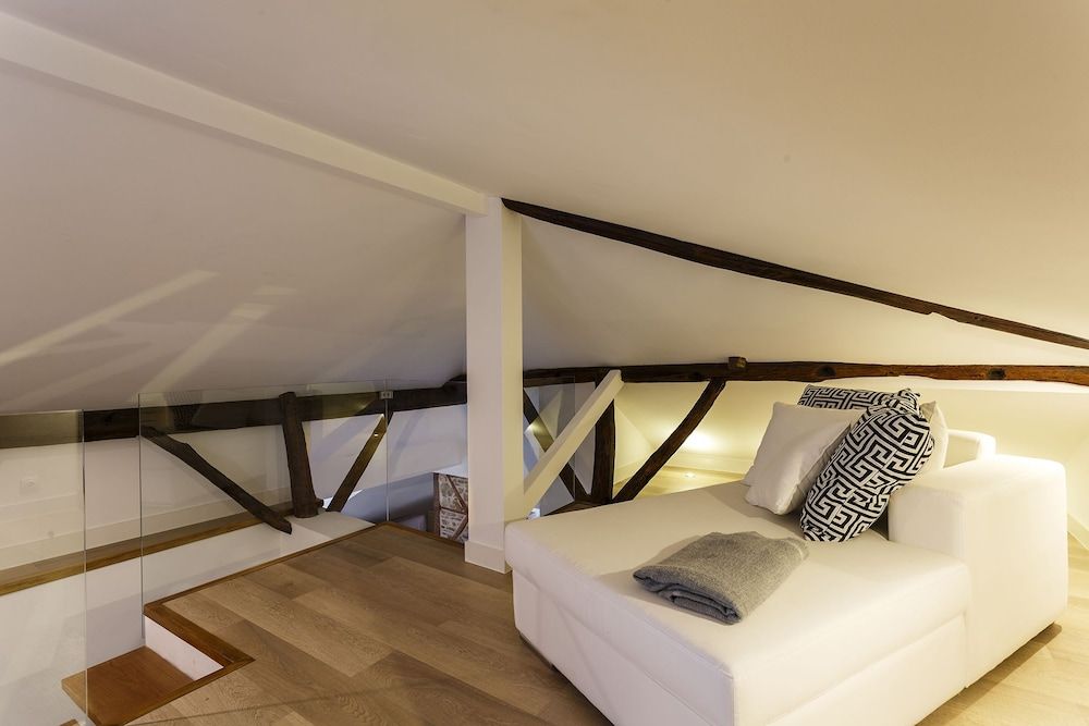 undefined Madalena Downtown Luxury Duplex 8