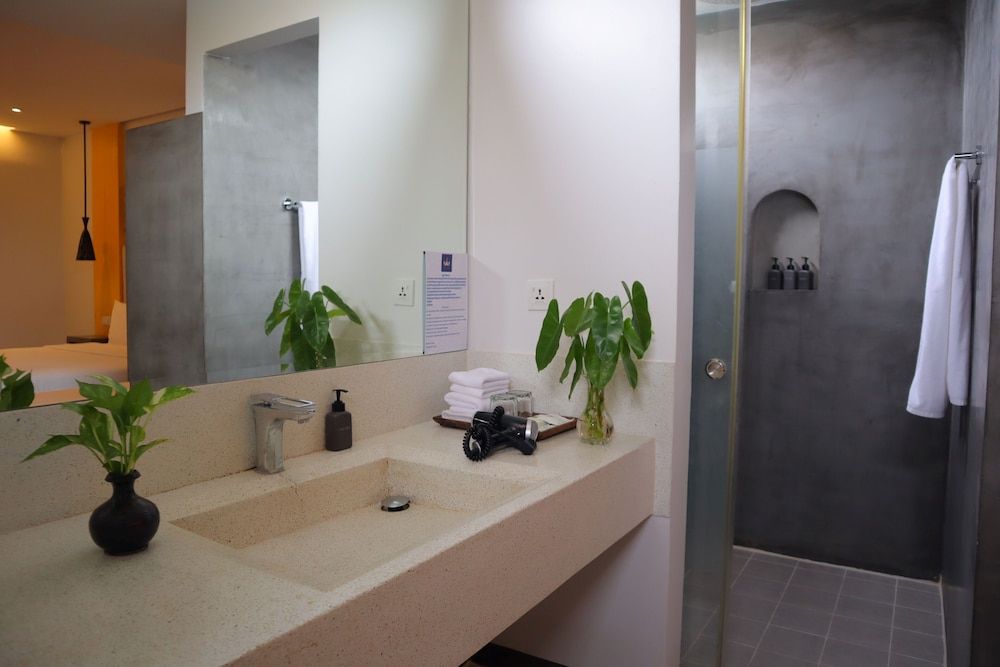 Siem Reap Palace Hotel & Spa Deluxe Room, 1 King Bed 6