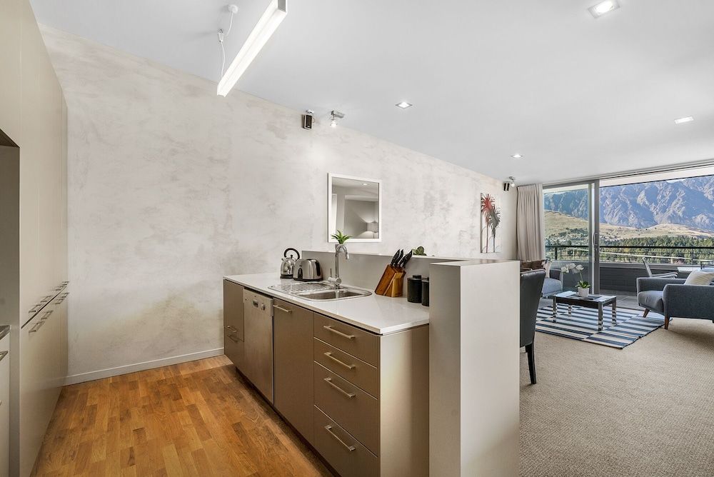 LOMOND RETREAT - NEAR CBD EXECUTIVE APARTMENT Apartment 10