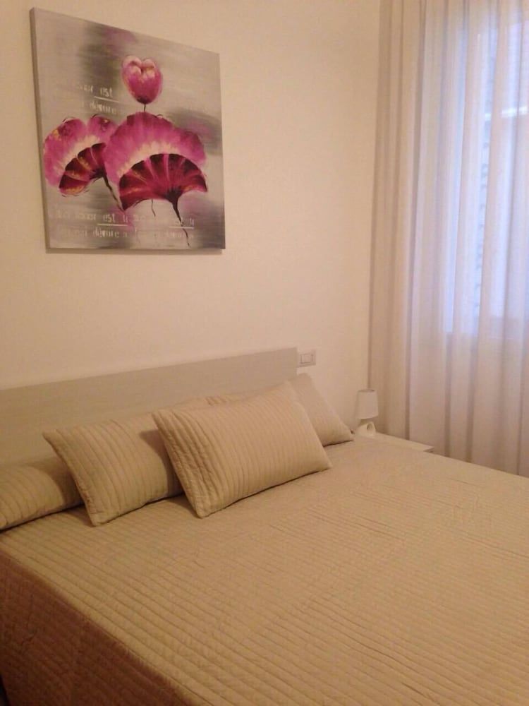 A Casa Di Amici Standard Double or Twin Room 3