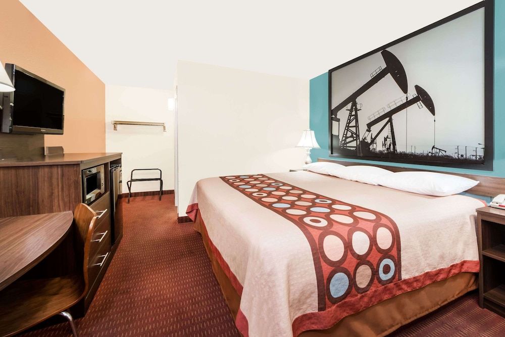 Standard Room, 1 King Bed