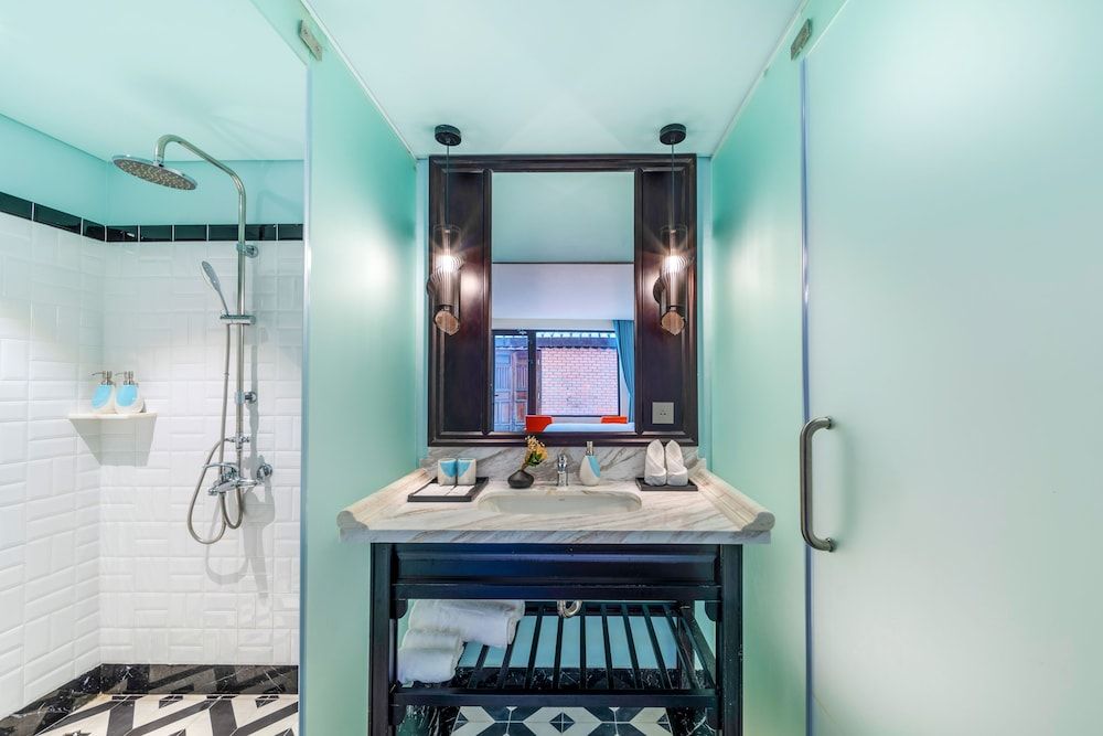 De An Hotel Standard Room 4