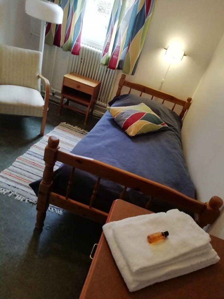 Moshults Vandrarhem Single Room, Shared Bathroom 2