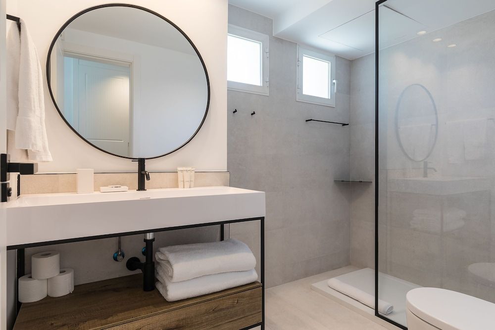 undefined Feelathome Waldorf Suites Apartments 5