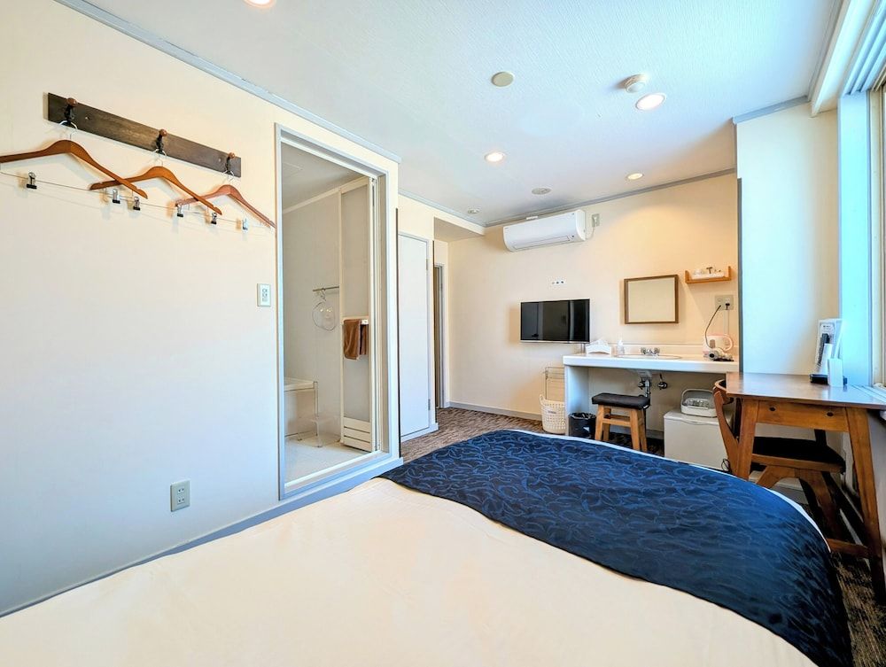 Basic Single Room, 1 Twin Bed, Non Smoking