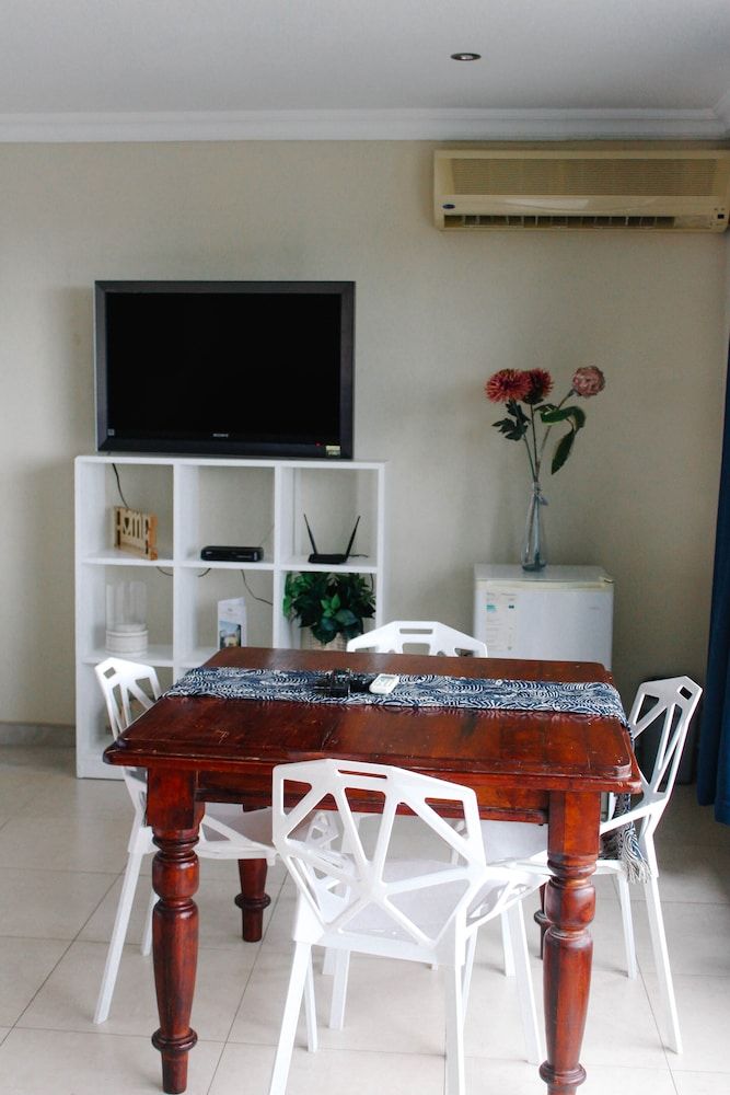 La Dolce Vita Guest House Room (5 - FAMILY UNIT) 10