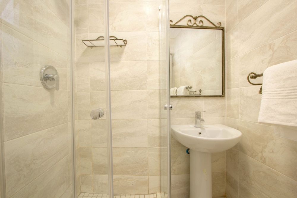 Royal Hills Lodge and Spa Classic Double or Twin Room 7