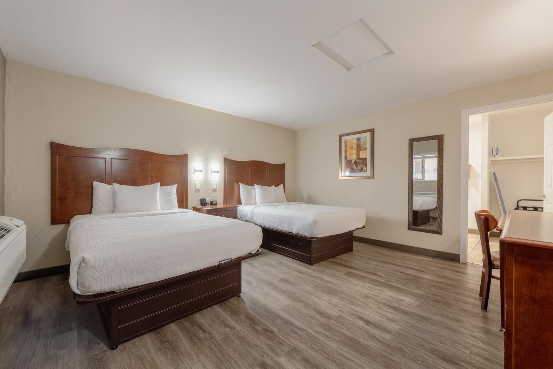 2 Double Beds, Nonsmoking, Accessible